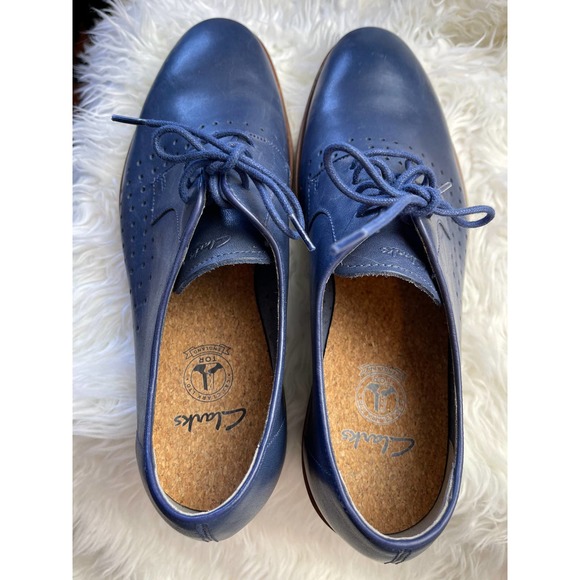 NWOT Clarks Tor England size 9 main image 6
